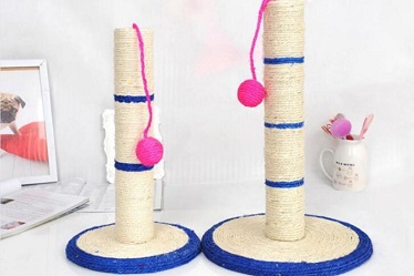cat scratching post/cat tree products